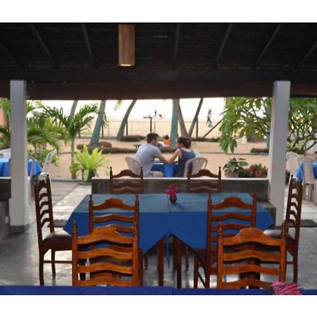 Star Beach Guest House Negombo Dış mekan fotoğraf