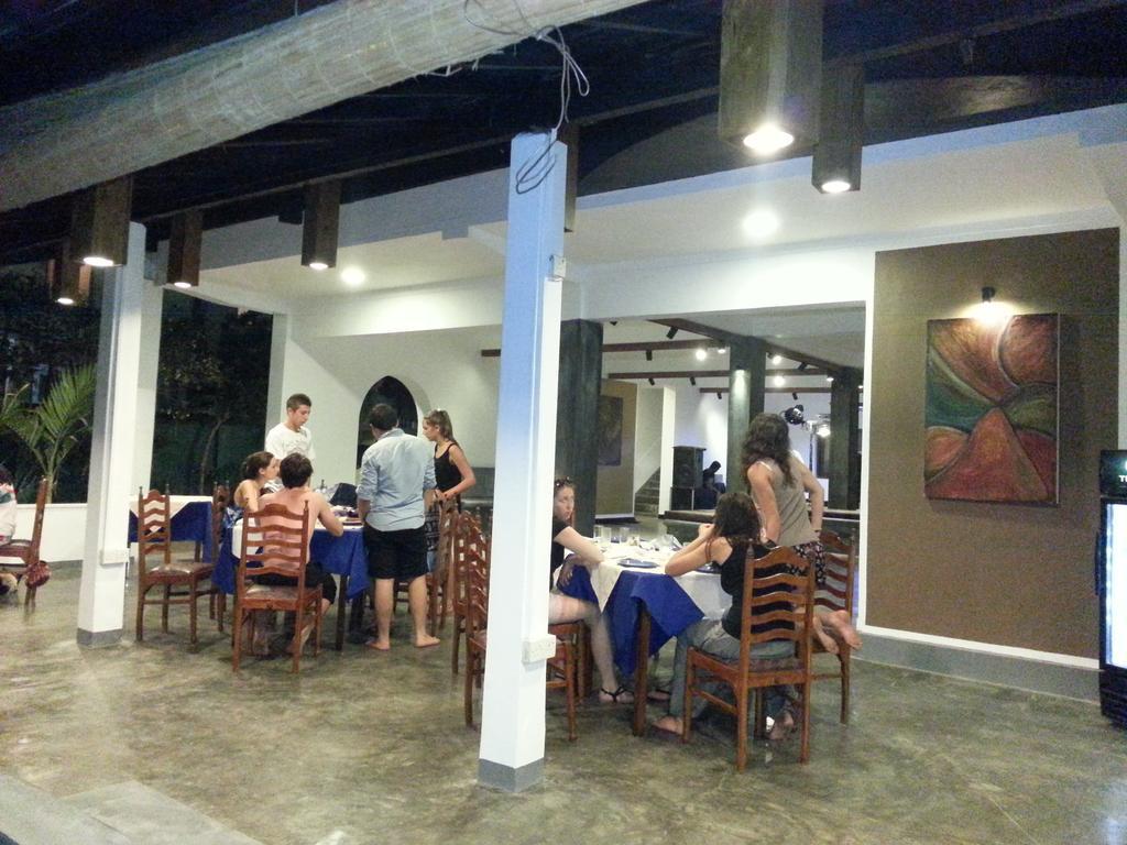 Star Beach Guest House Negombo Dış mekan fotoğraf