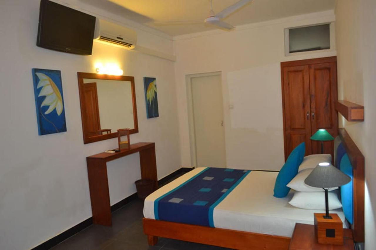 Star Beach Guest House Negombo Dış mekan fotoğraf